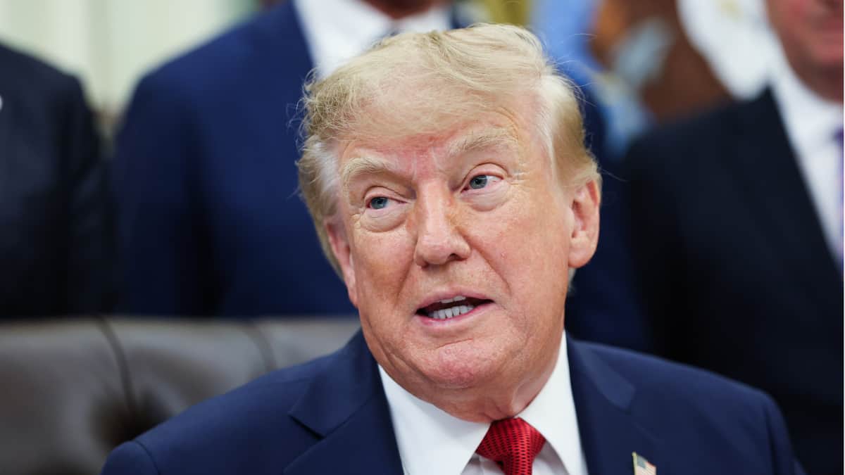 Трамп отверг план Ирана о прекращении огня и ожидает возобновления бомбардировок после выборов в Конгресс