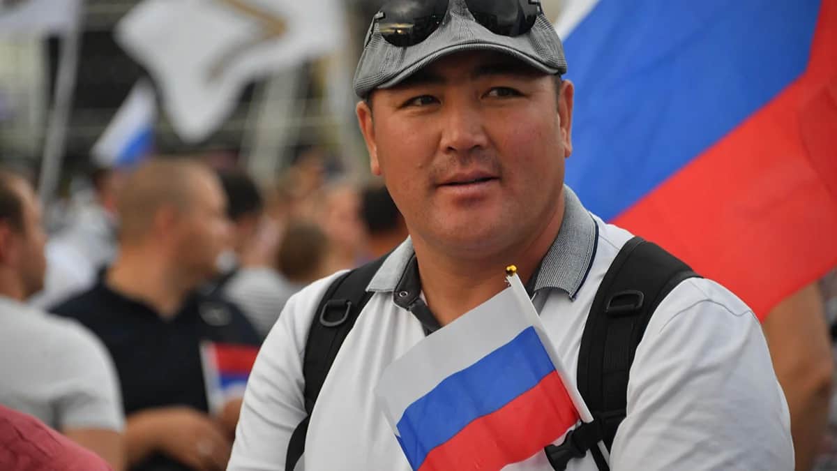 Праздничный концерт, посвященного Дню Государственного флага России, на Поклонной горе в Москве, 22 августа 2022 года. Фото: Picvario Media, LLC / Alamy / Vida Press