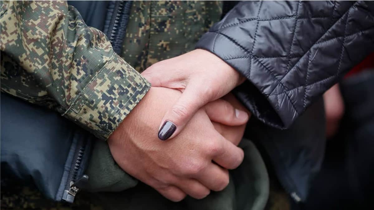 Siberian police plied businessman with vodka and tried to force him into army contract, family alleges