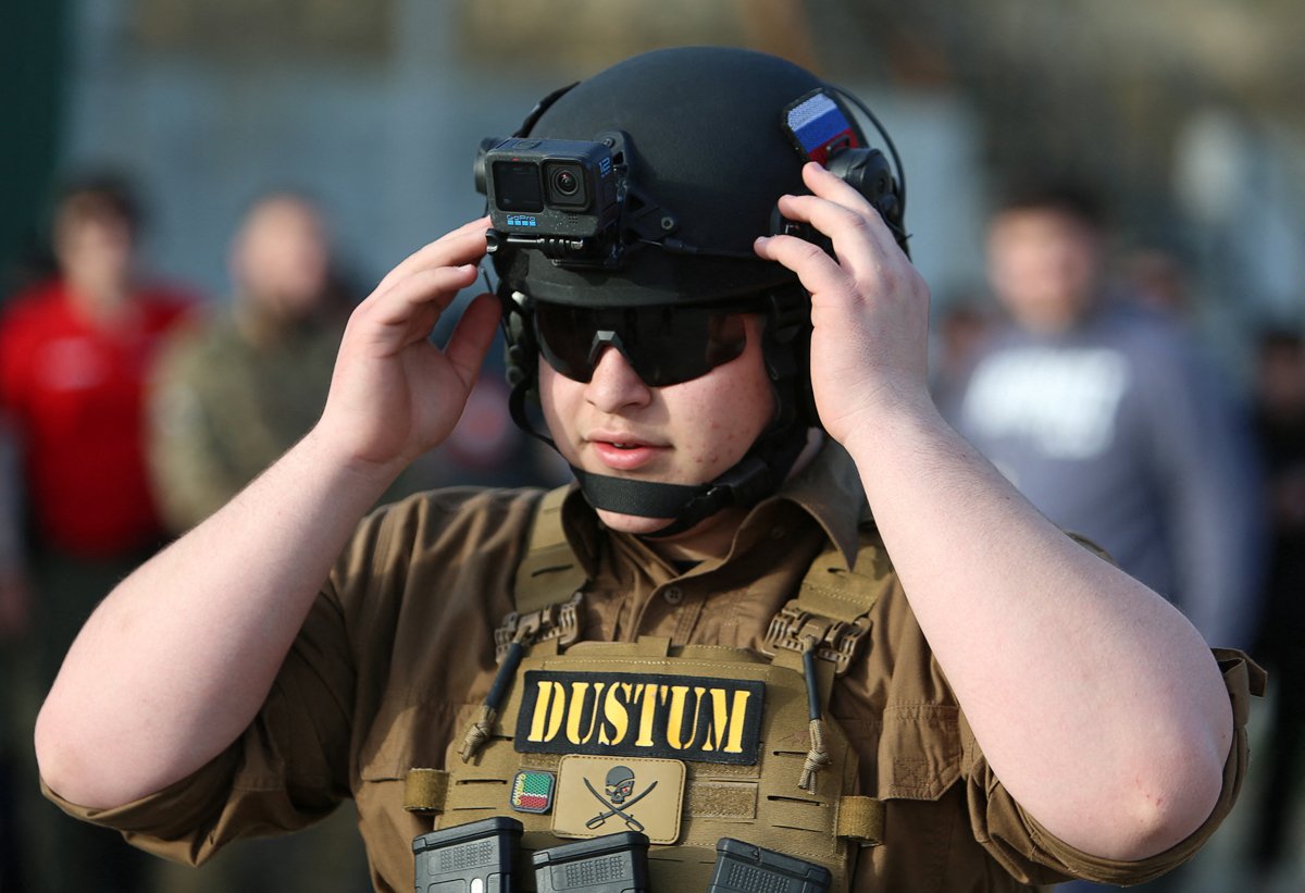 Сын главы Чечни Рамзана Кадырова и глава его силовых структур Адам Кадыров. Фото: Chingis Kondarov / Reuters / Scanpix