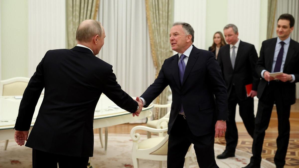 Владимир Путин провел переговоры со Стивом Уиткоффом