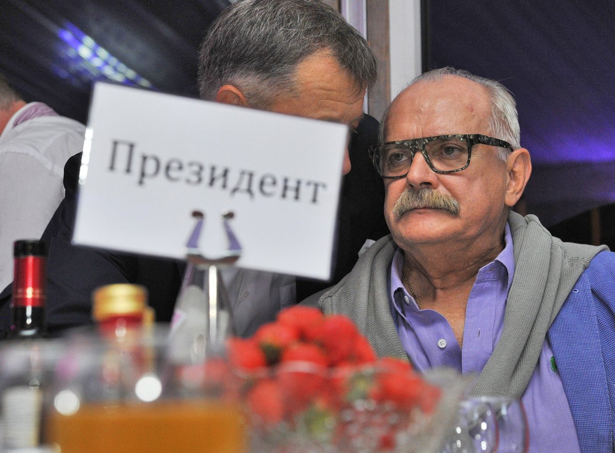 Никита Михалков на вечеринке, посвящённой закрытию Московского кинофестиваля, 1 июля 2012 года. Фото: Вячеслав Прокофьев / Коммерсантъ / Sipa USA / Vida Press