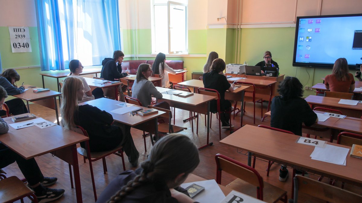 Пункт проведения Единого государственного экзамена (ЕГЭ), Москва, 23 мая 2024 года. Фото: Василий Кузьмичёнок / АГН «Москва»