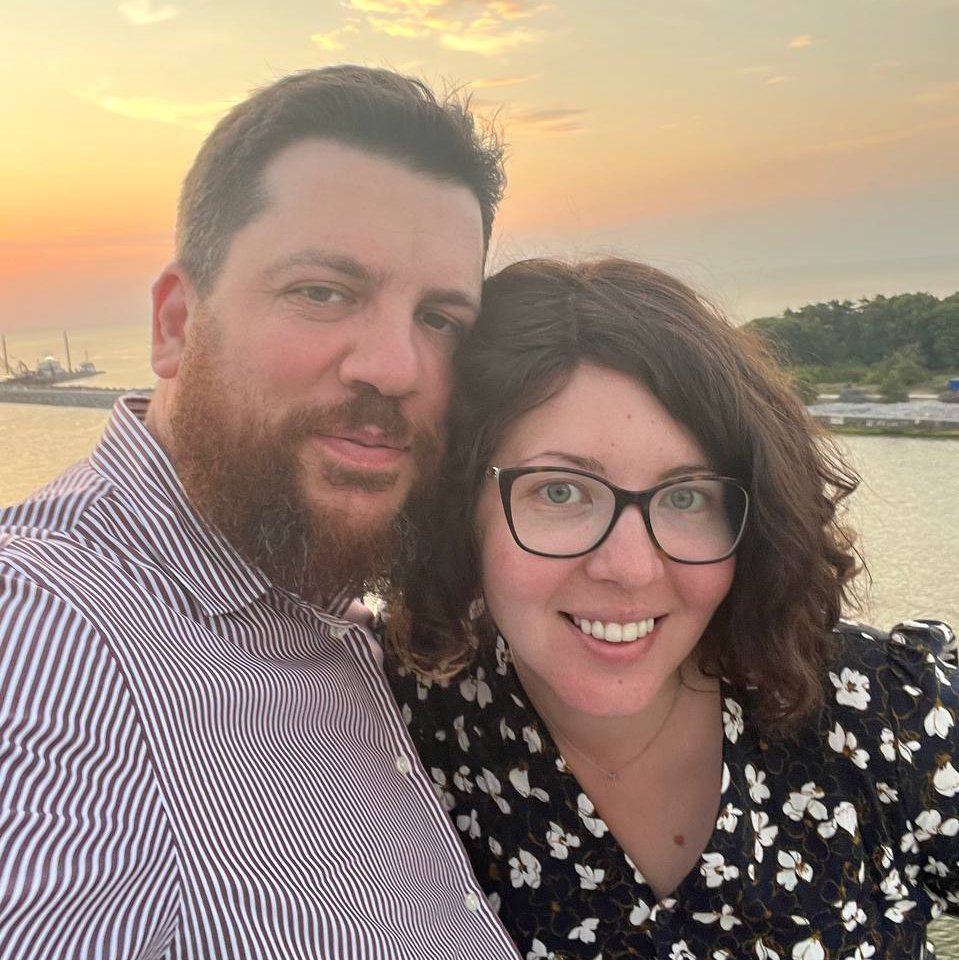 Леонид Волков с женой. Фото: @leonid_volkov / Telegram