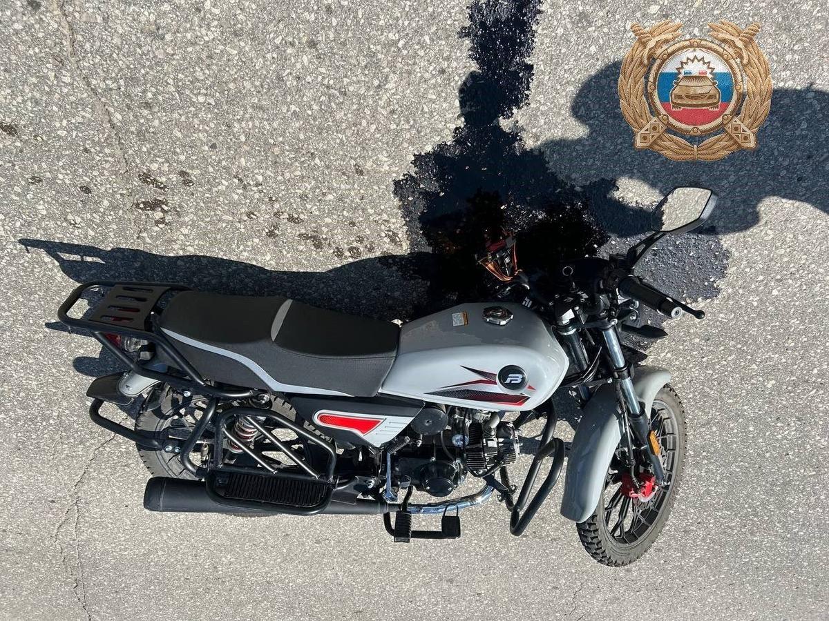 Мотоцикл после ДТП. Фото: МВД России по Саратовской области