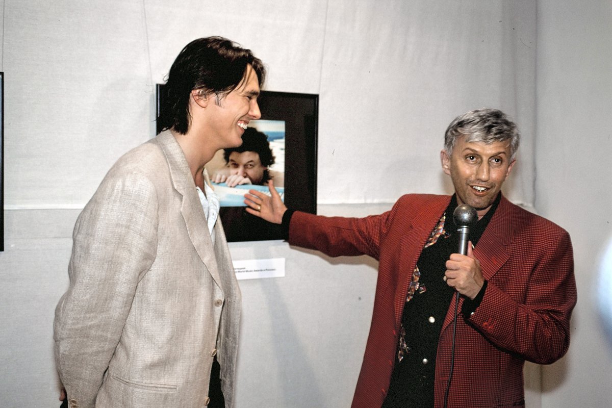 Певец Влад Сташевский (слева) и продюсер Юрий Айзеншпис, Москва, 8 сентября 1995 года. Фото: Виктор Васенин / Коммерсантъ / Sipa USA / Vida Press