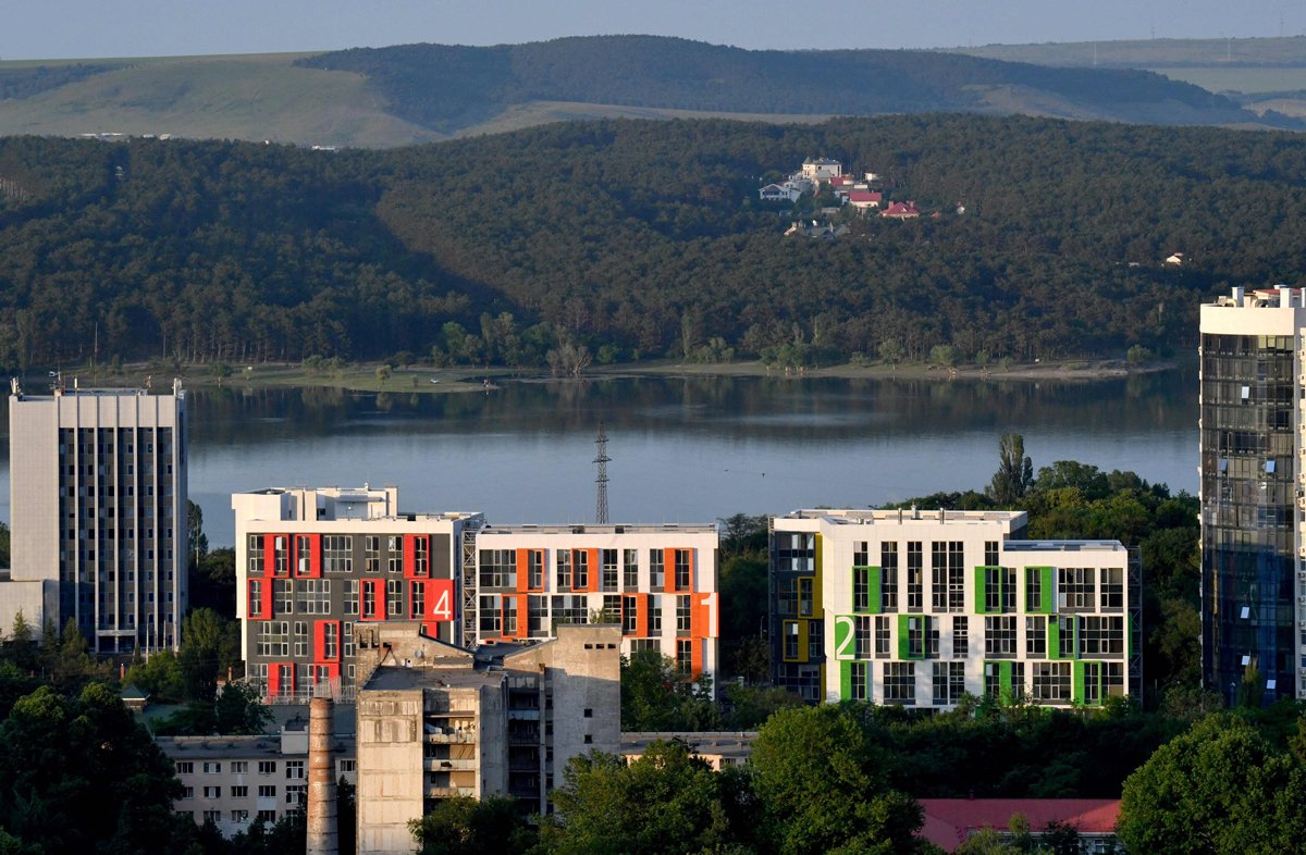Общий вид Симферопольского водохранилища в Крыму, Украина, 19 июня 2023 года. Фото: Ольга Мальцева / AFP / Scanpix / LETA